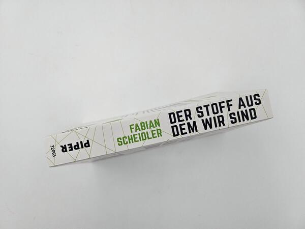 Innenansicht des Buches „Der Stoff, aus dem wir sind“