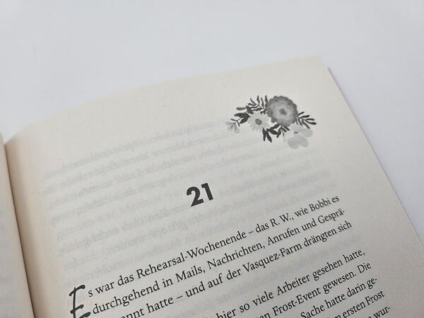 Außenansicht des Buches „The Fiancé Dilemma – Aller guten Dinge sind fünf“