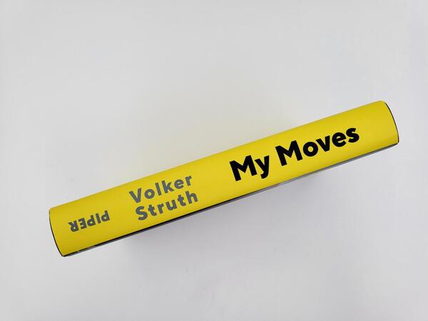 Innenansicht des Buches „My Moves“
