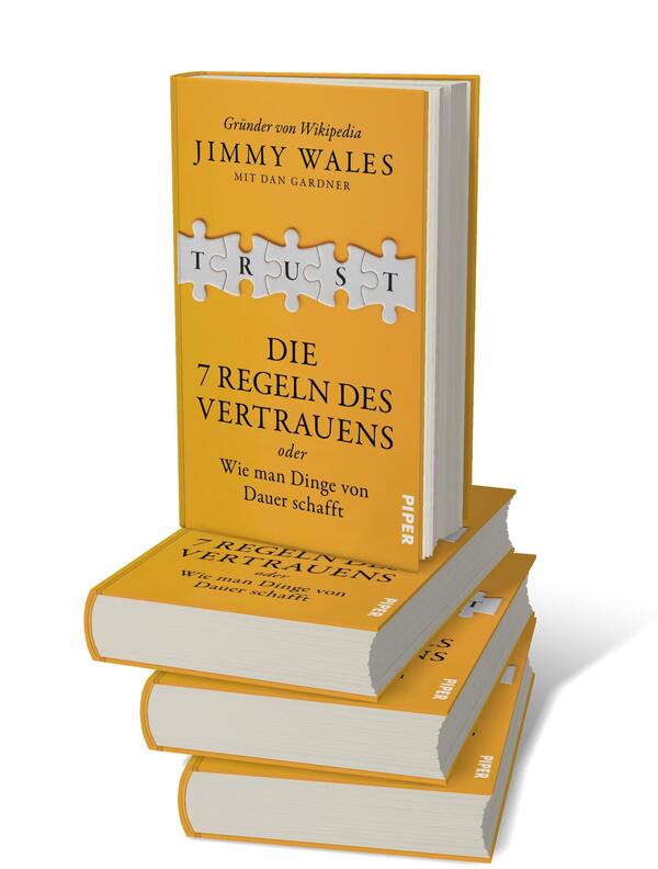 Bücherstapel des Buches „TRUST“