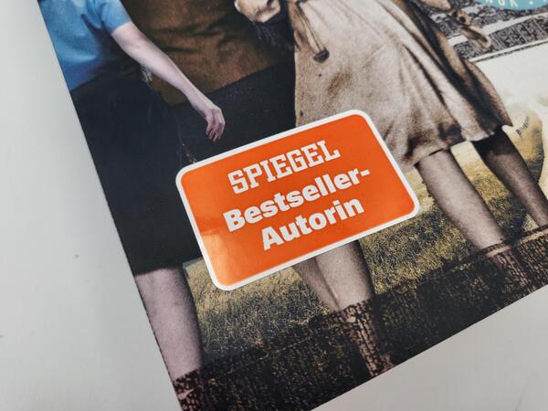 Innenansicht des Buches „Die Schwestern von Auschwitz“