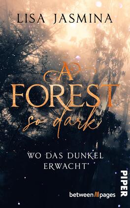 A Forest so dark – Wo das Dunkel erwacht Das Buchcover zeigt eine mystische Waldszene mit dunklen Baumsilhouetten im Hintergrund, während zarte lila und goldene Lichteffekte wie Glitzer wirken. Der Titel „A FOREST so dark“ ist in großen, goldenen Buchstaben gestaltet, mit einer verspielten Schriftart für das Wort „so dark“. Darunter steht in schlichter, weißer Schrift „WO DAS DUNKEL ERWACHT“. Der Autorinnenname „LISA JASMINA“ ist oben in eleganter, schwarzer Schrift platziert.