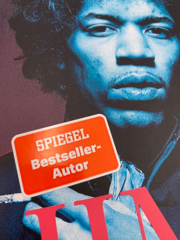 Innenansicht des Buches „JIMI“